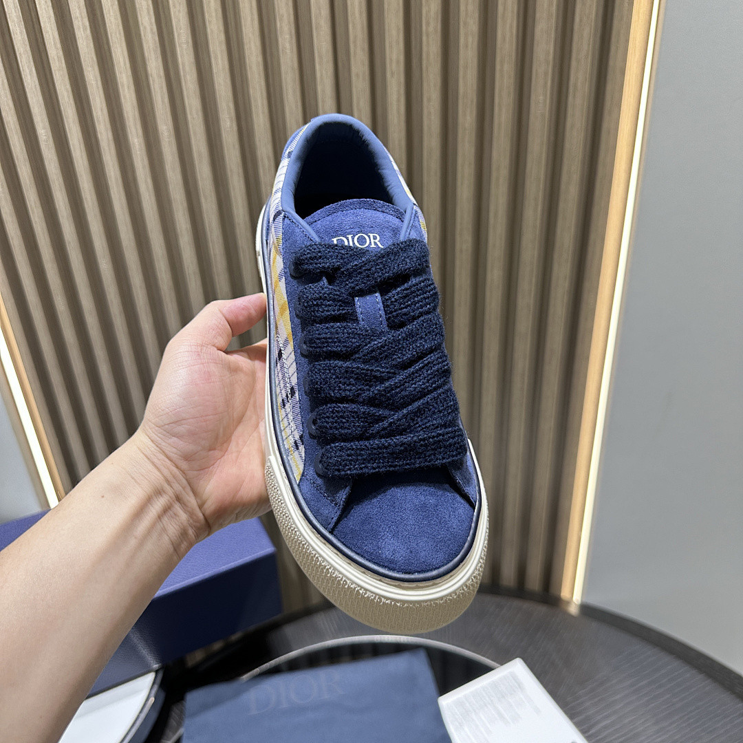 DR B33 Sneaker