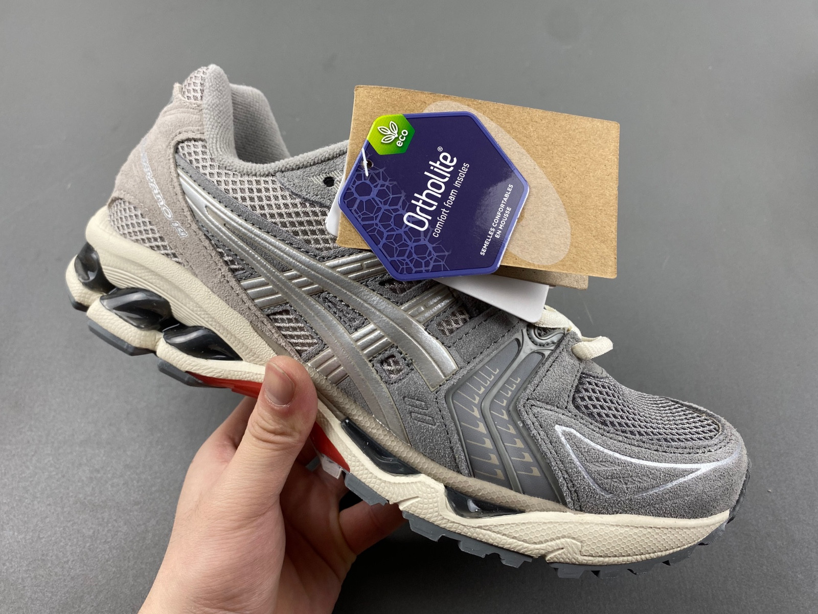 As*ic*s gel-kayano 14  1201a019-023