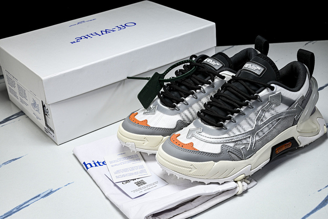 Off White ODSY-2000 Sneaker