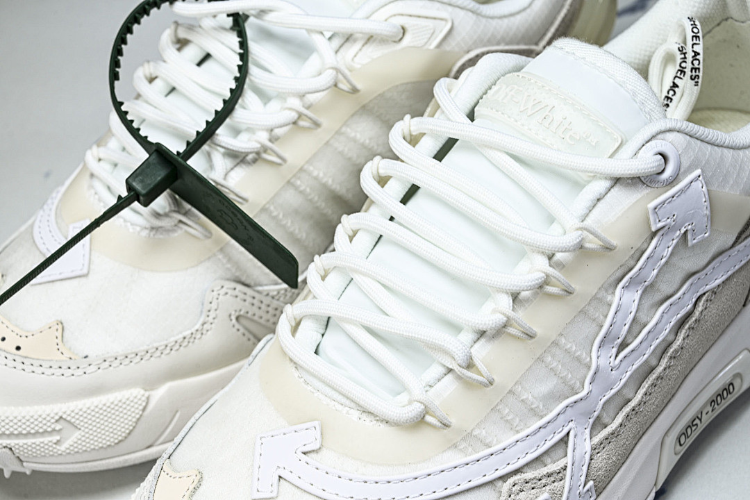 Off White ODSY-2000 Sneaker