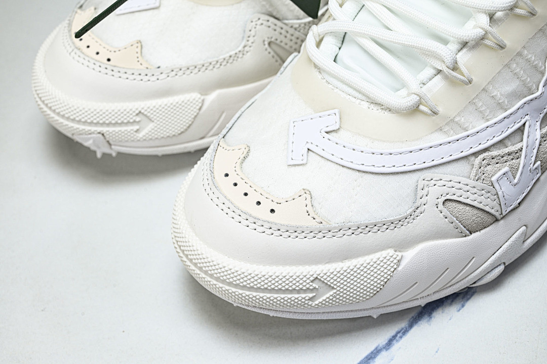 Off White ODSY-2000 Sneaker