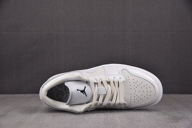 Air Jordan 1 Low SE Year of the Snake (2025) (Women