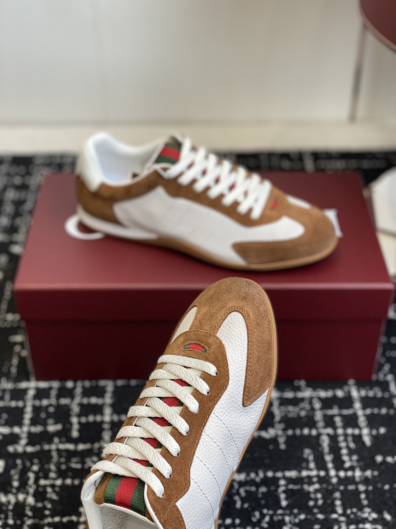 GC Sneakers