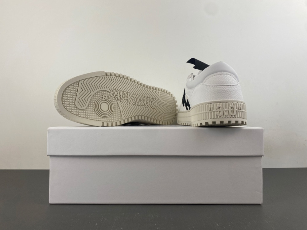 OFF-WHITE Virgil Abloh Vulc Low Top