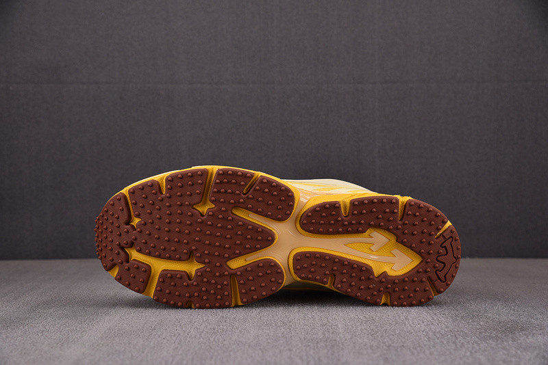 OFF-WHITE BE RIGHT BACK