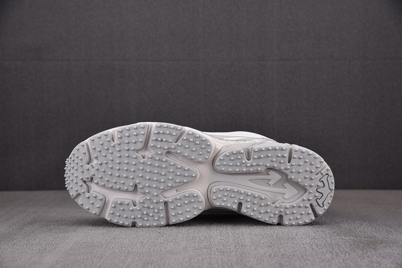 OFF-WHITE BE RIGHT BACK