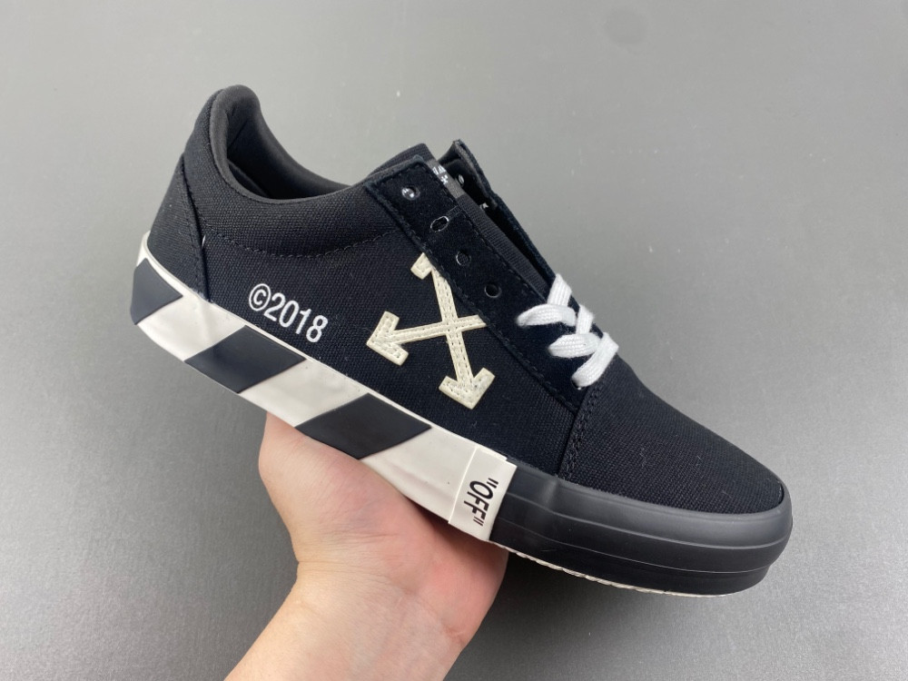 OFF-WHITE Virgil Abloh Vulc Low Top