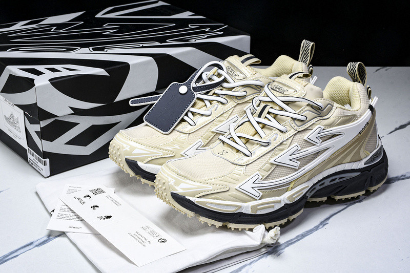 OFF-WHITE BE RIGHT BACK