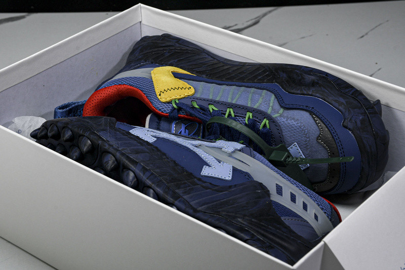 Off White ODSY-1000 Sneaker