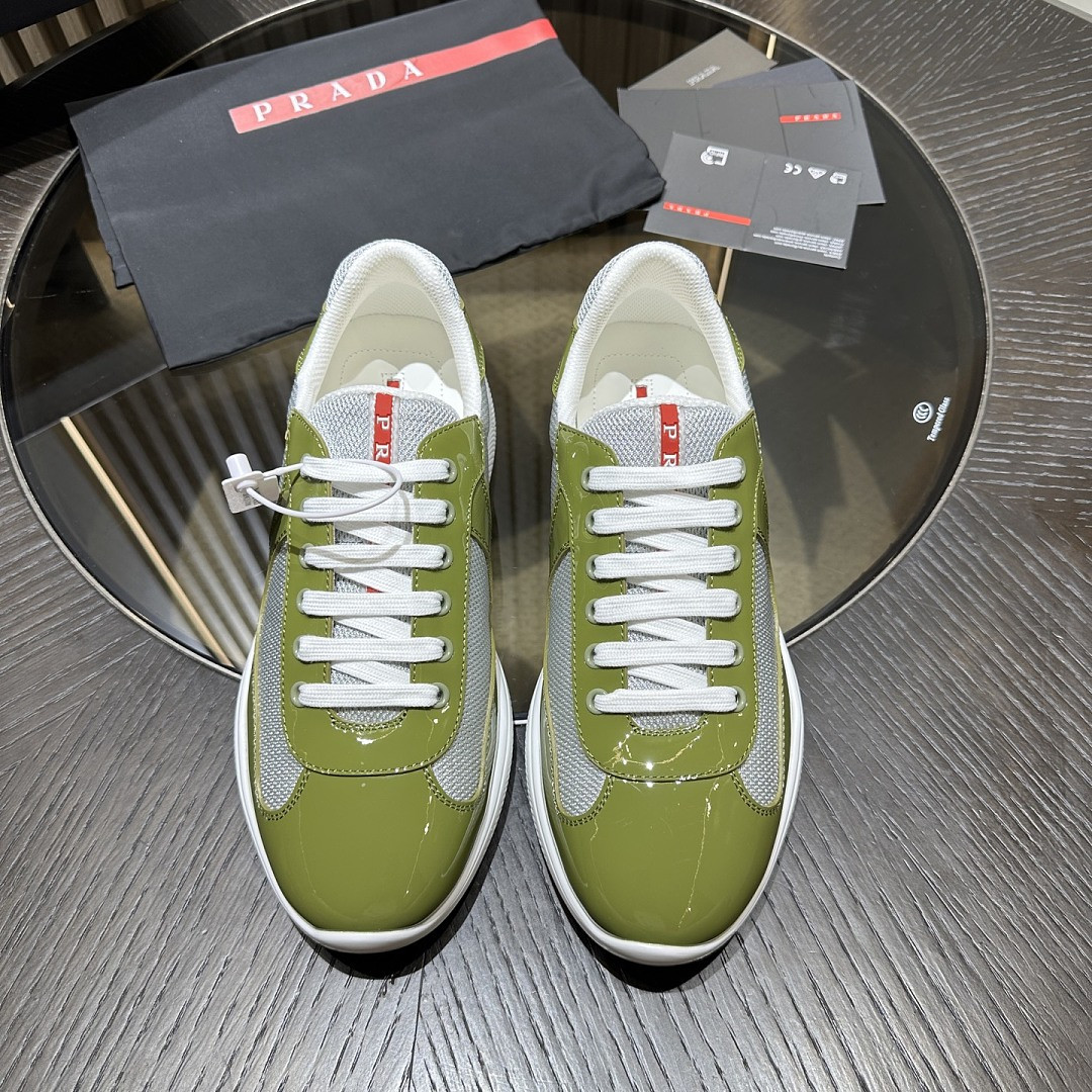PA Low Sneakers