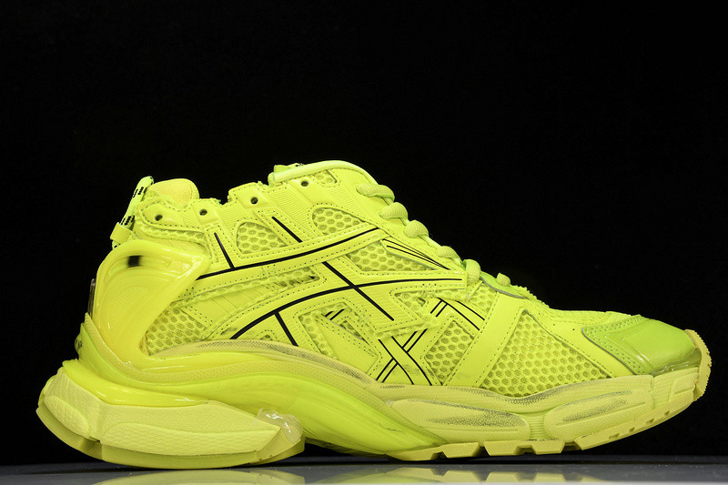 Balenciaga Runner W3RB4 7510