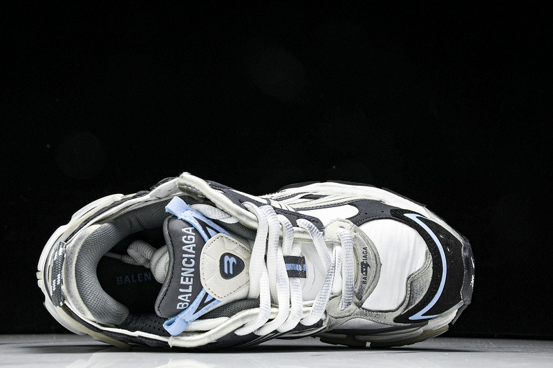 Balenciaga Runner W3RNY 063