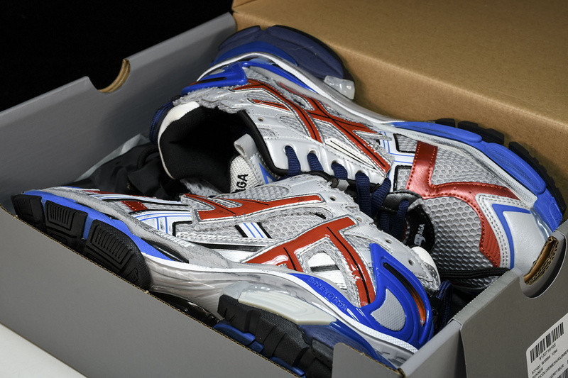 Balenciaga Runner W3RB6-8123