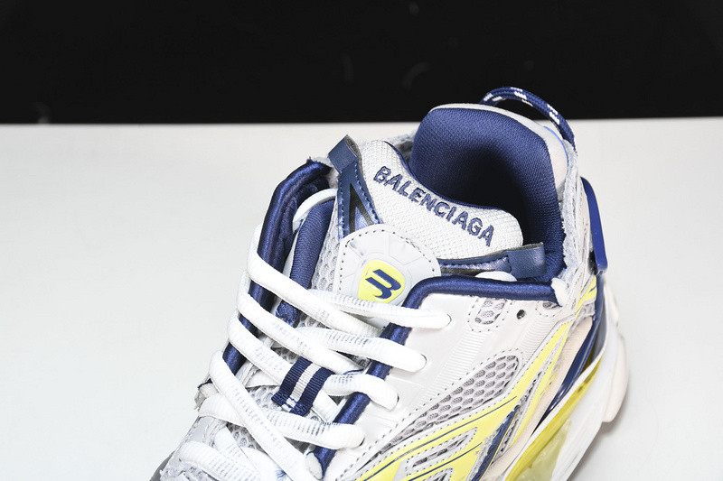 Balenciaga Runner W3RB5-9174