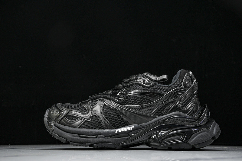 Balenciaga Runner W3RXP-1090