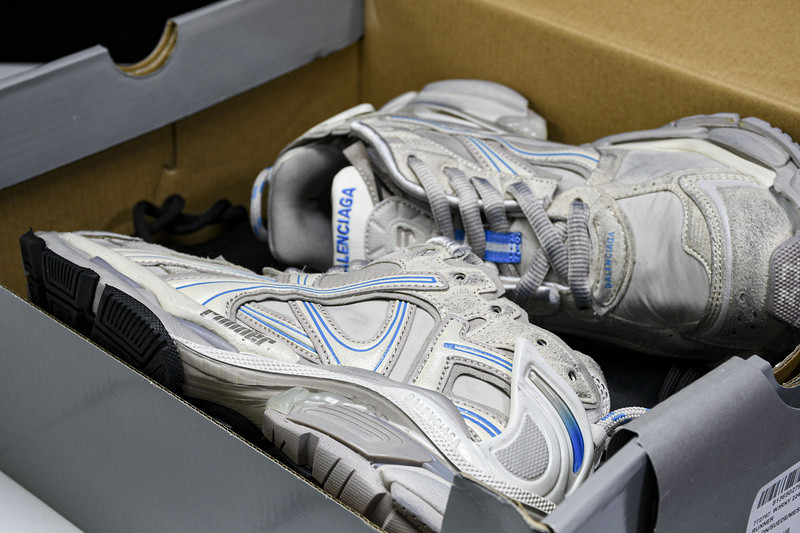 Balenciaga Runner W3RNY-2240