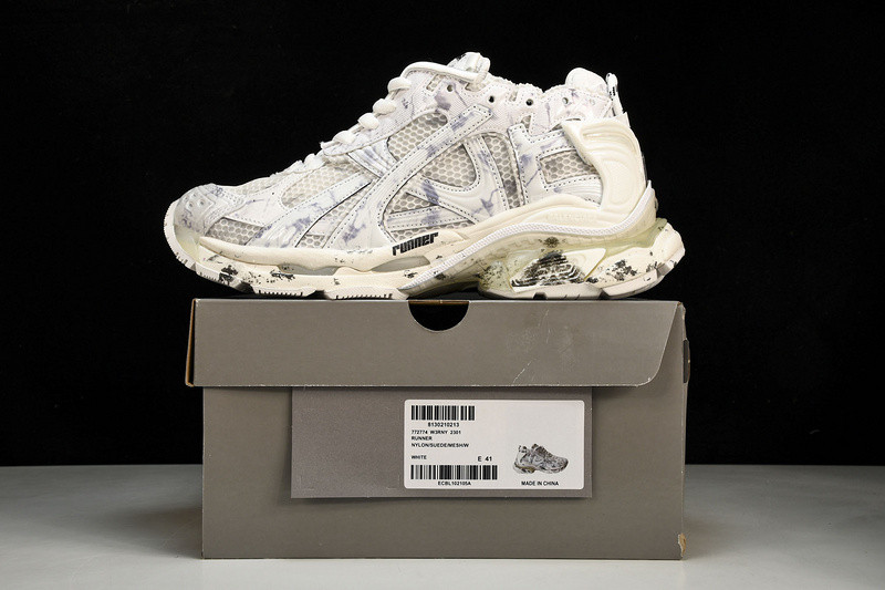 Balenciaga Runner W3RNY-2301