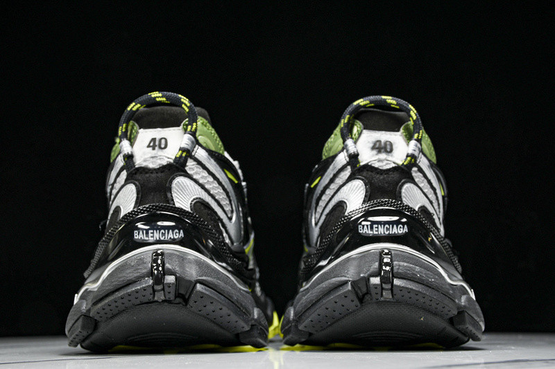 Balenciaga Runner W3RXP-0125