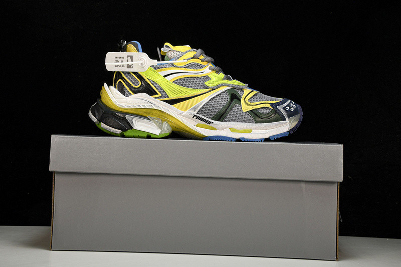 Balenciaga Runner W3RXP-0653
