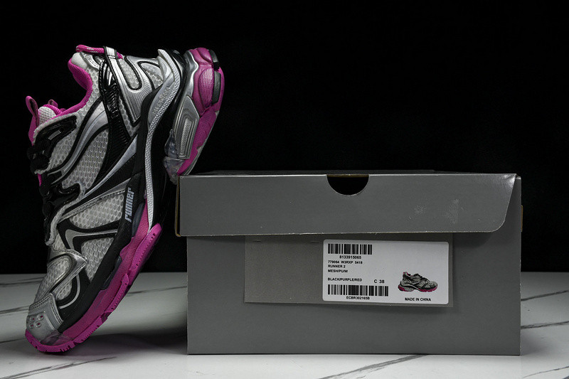 Balenciaga Runner W3RXP-5418