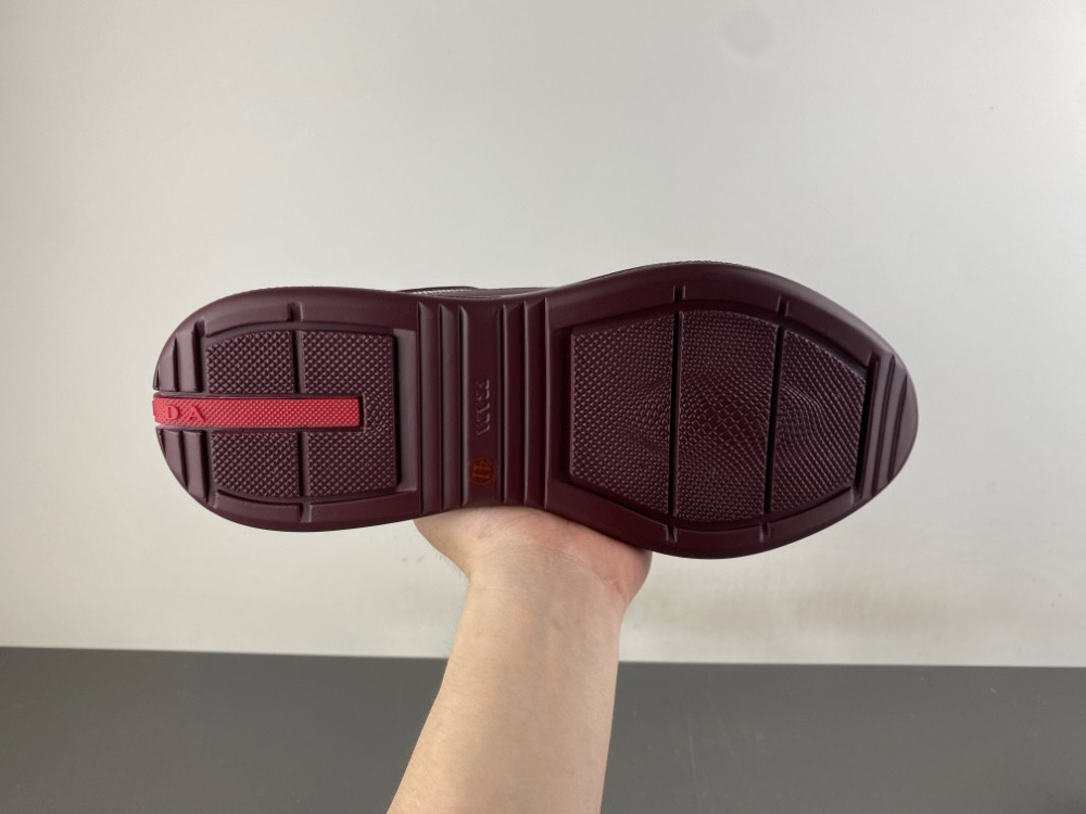 PA Low Sneakers