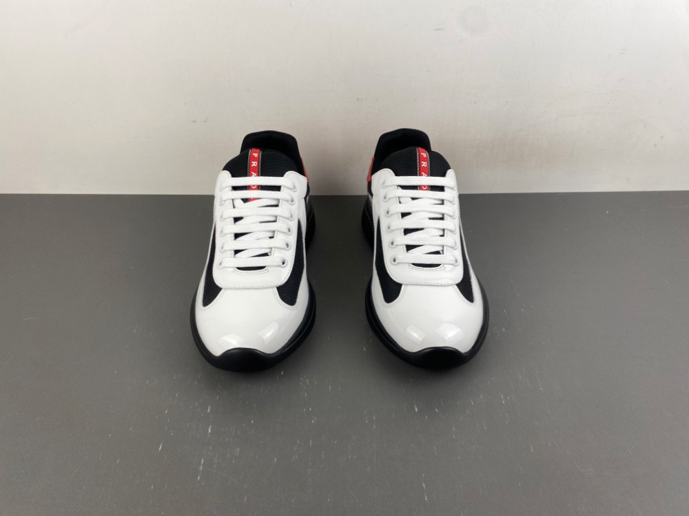 PA Low Sneakers