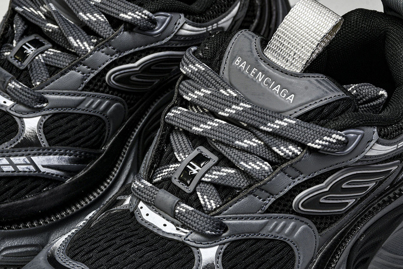 Balenciaga 6XL Sneaker