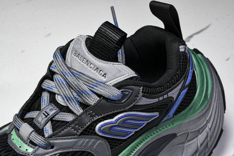 Balenciaga 6XL Sneaker