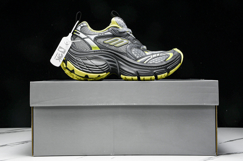 Balenciaga 10XL Sneaker