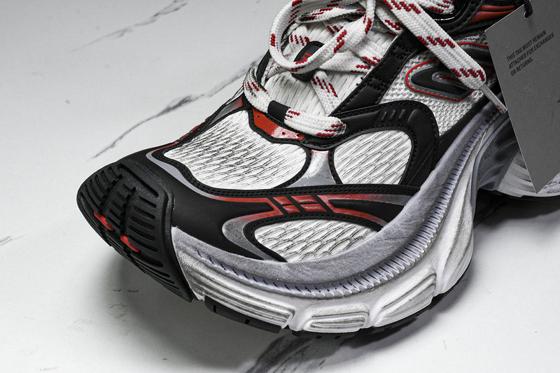 Balenciaga 10XL Sneaker