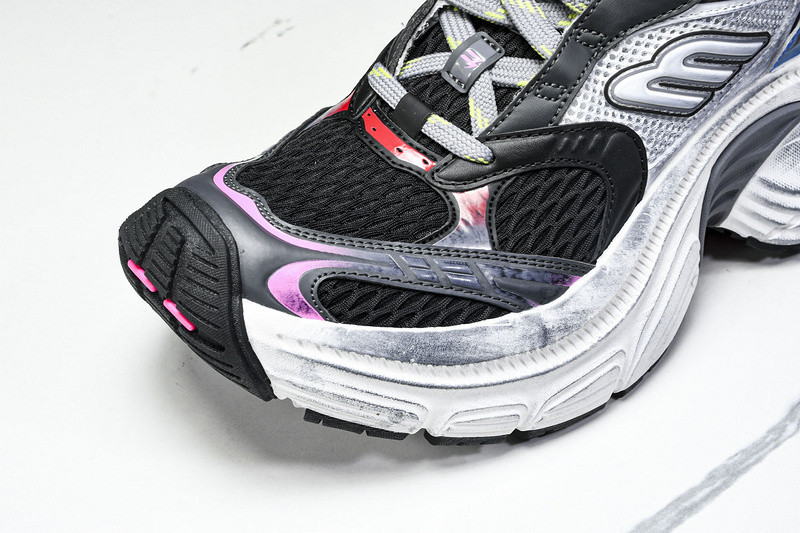 Balenciaga 10XL Sneaker