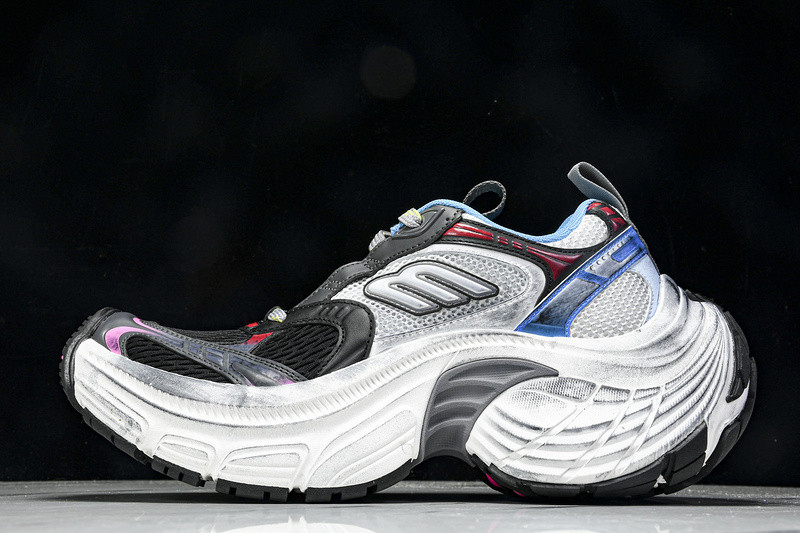 Balenciaga 10XL Sneaker