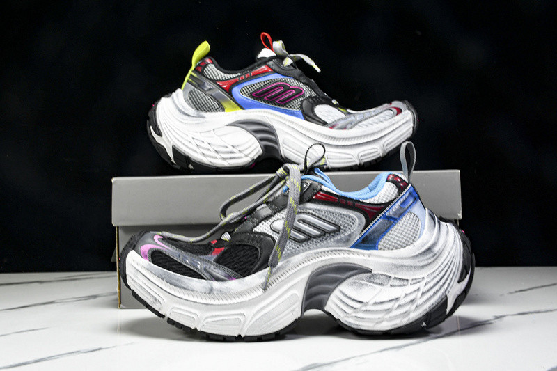 Balenciaga 10XL Sneaker