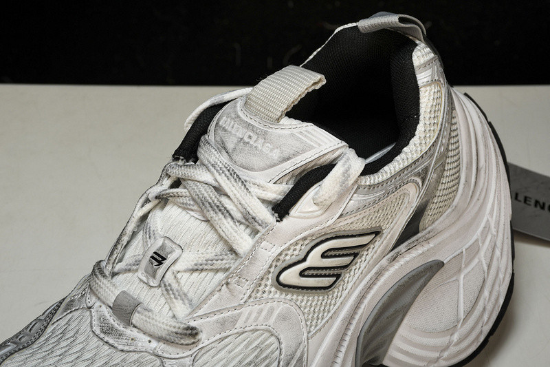 Balenciaga 10XL Sneaker