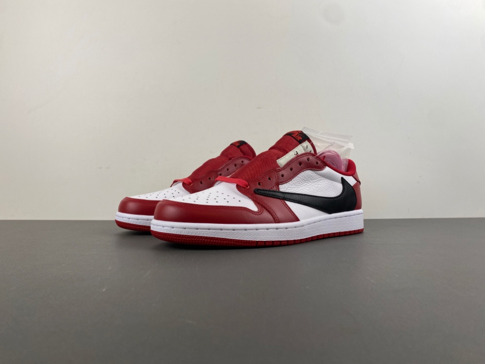 Travis Scott x Air Jordan 1 Low DM7866-101