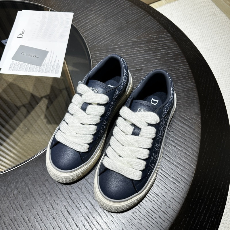 DR B33 Sneaker