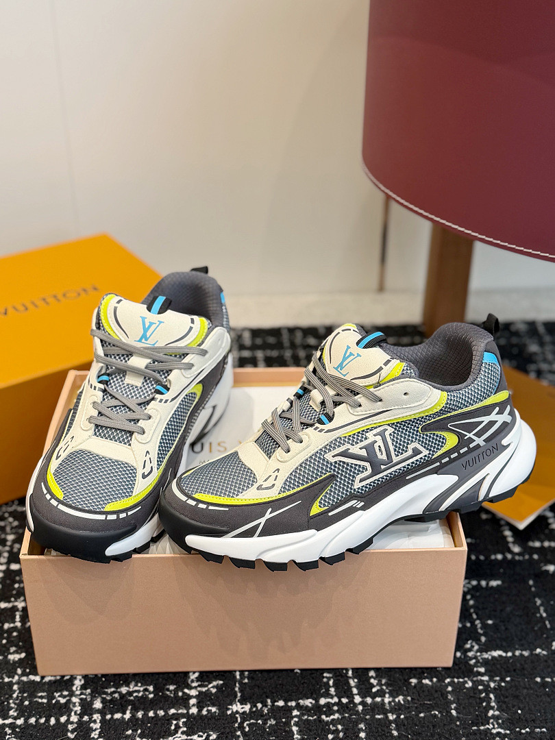 L*V Tatic Runner Sneaker