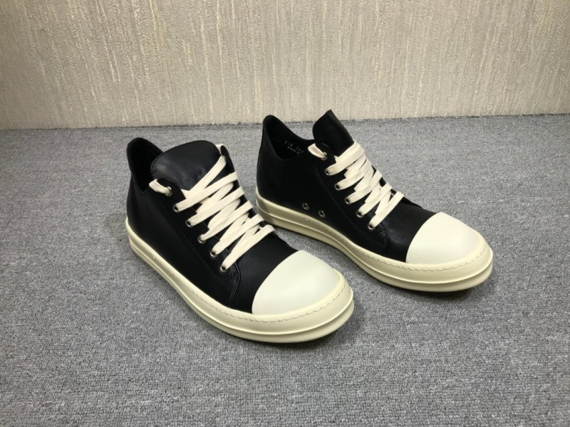 RO Sneakers