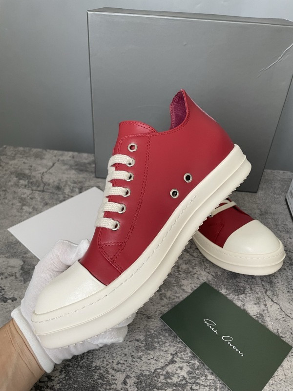 RO Sneakers