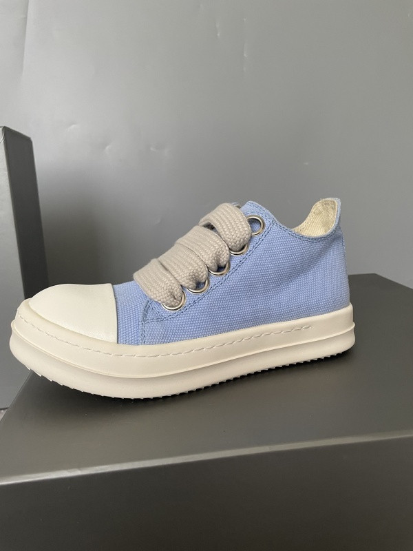 RO Sneakers