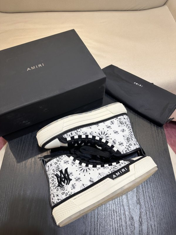 Amiri sneakers
