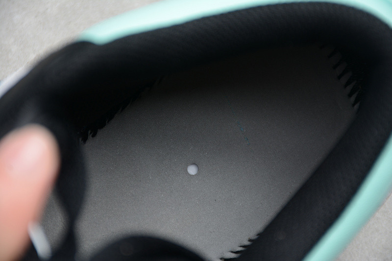 Air Jordan 1 Retro Low