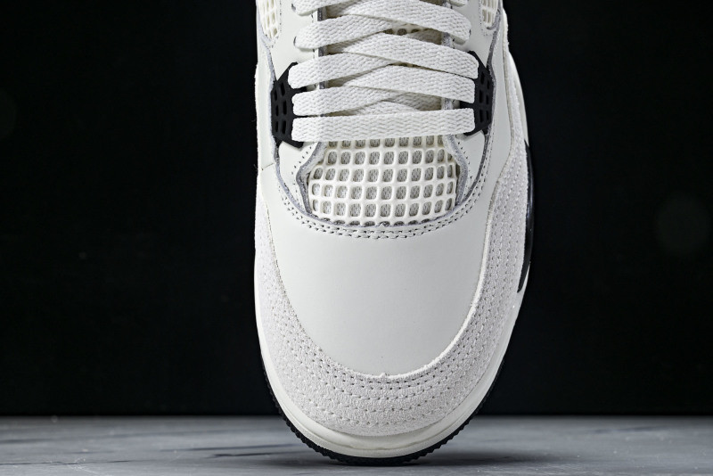 Air Jordan 4“Flight Club” IM4002-100