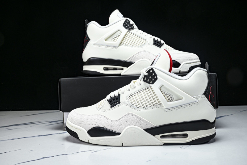 Air Jordan 4“Flight Club” IM4002-100
