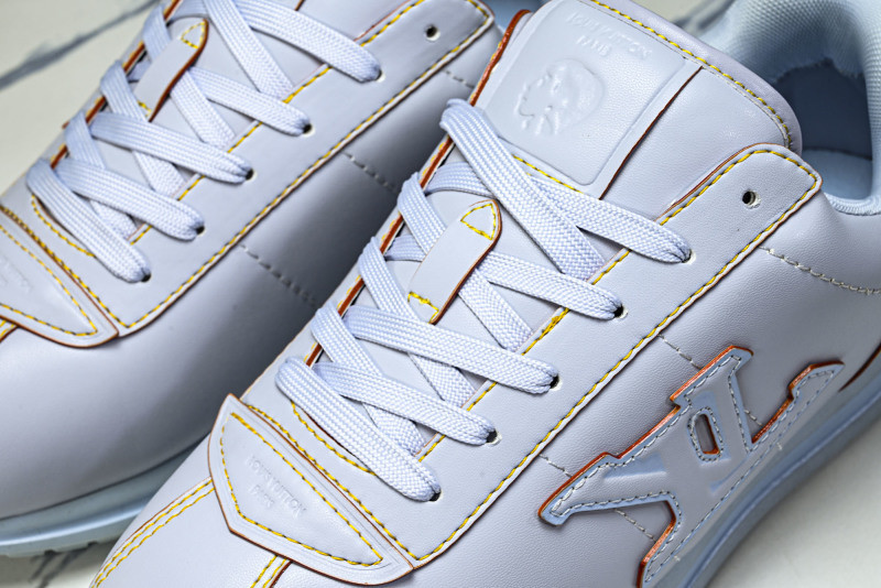 L*V Buttersoft Sneaker