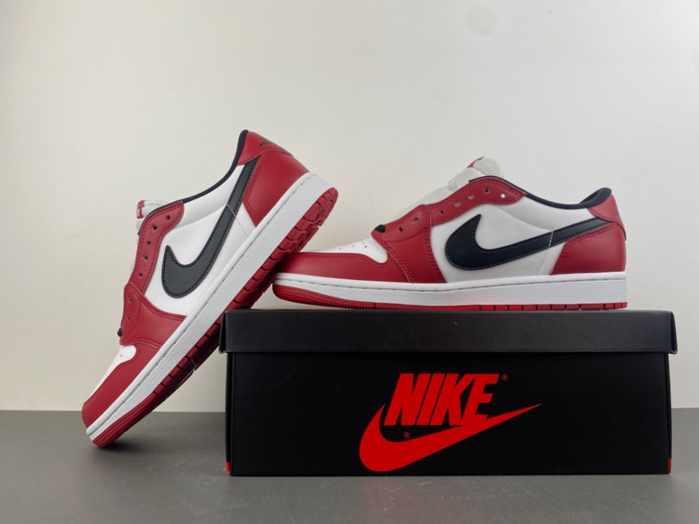 Air Jordan 1 Low OG “Chicago” HQ6998-600