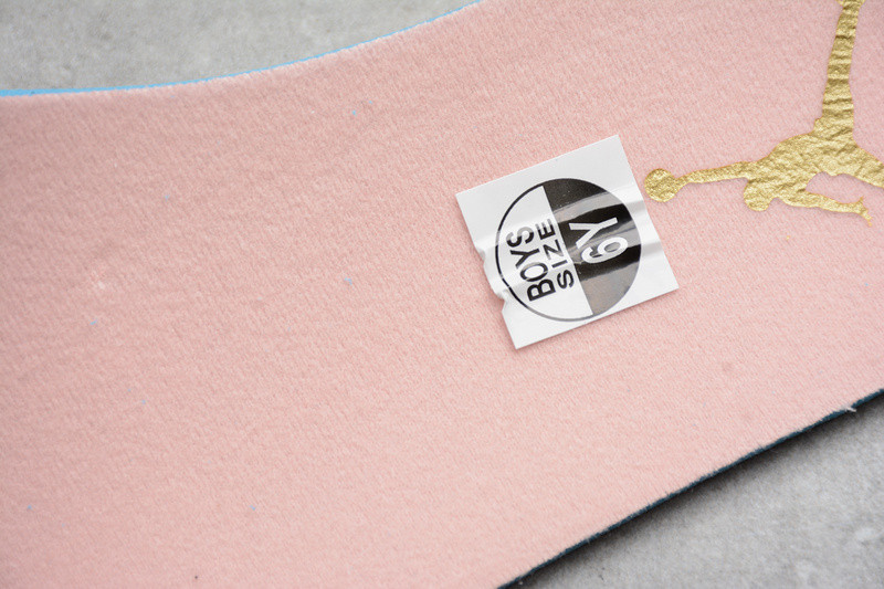 Nike Air Jordan 1 Low Coral Stardust Pink Club Gold CJ9216-676