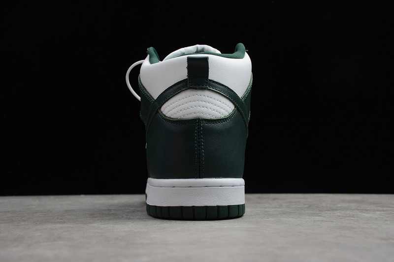 Nike Dunk High SP “Spartan Green” CZ8149-100