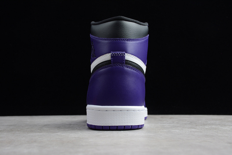 Air Jordan 1 High OG “Court Purple” 555088-500