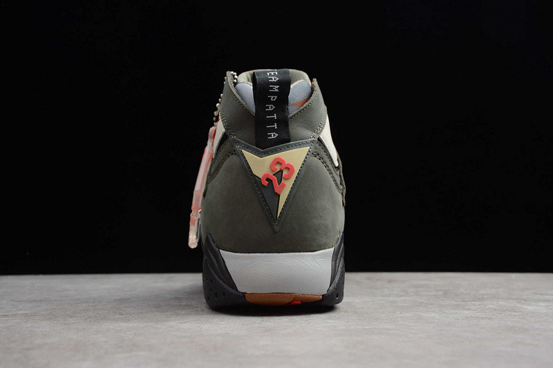 Patta x Air Jordan 7 “Icicle” AT3375-100